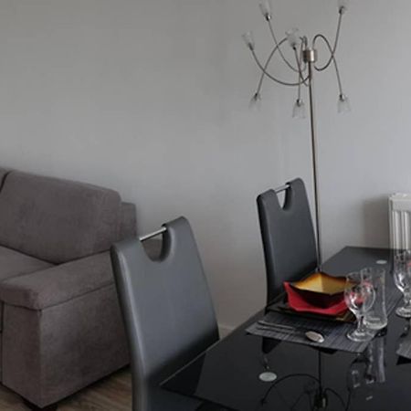 Beau studio rénové 30m2 balcon vue Paris+parking Apartamento Exterior foto